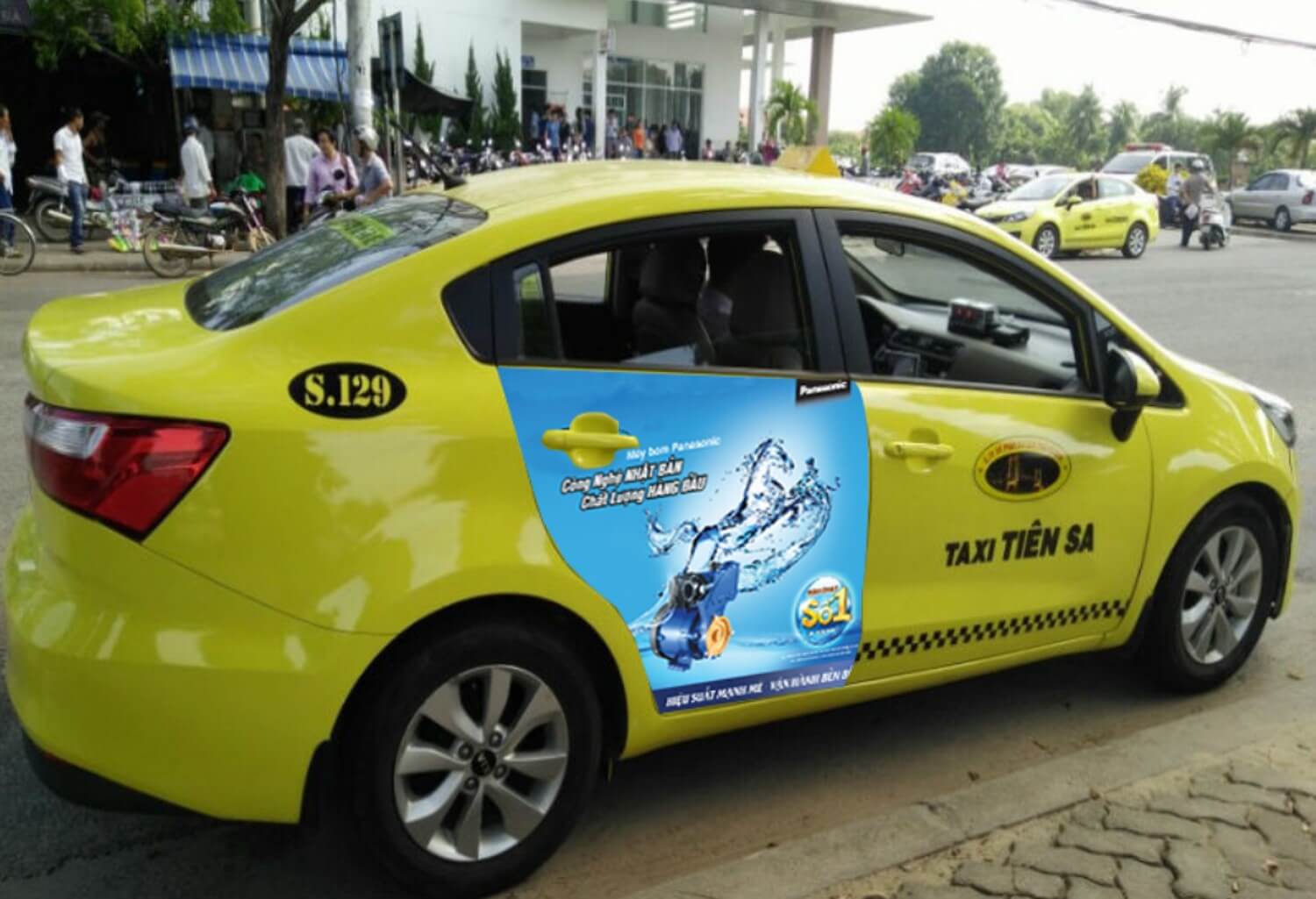 quang-cao-tren-taxi-tien-sa (13) quảng cáo trên taxi tiên sa