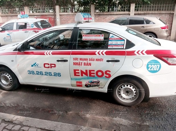 dầu nhớt Eneos quảng cáo trên taxi