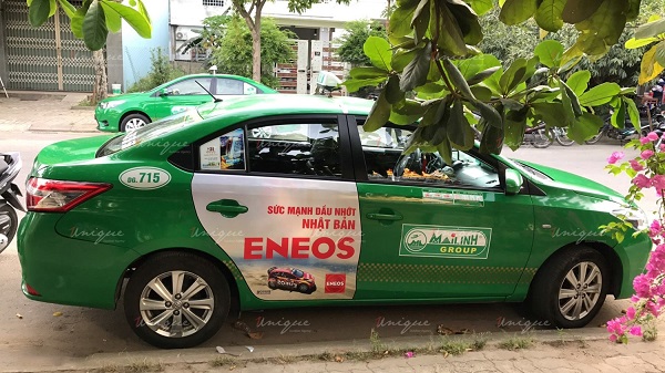 dầu nhớt Eneos quảng cáo trên taxi