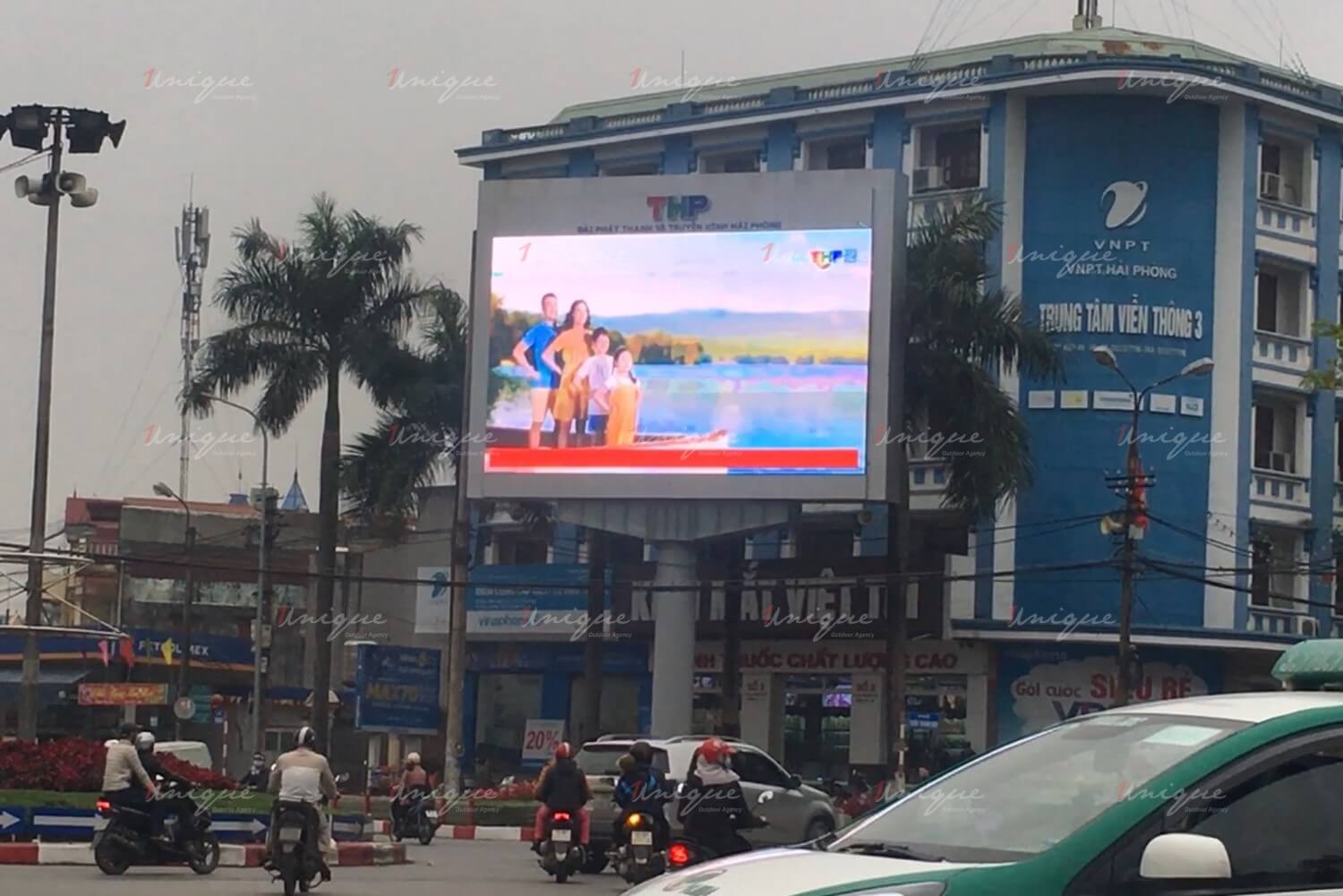 Bảo Việt Life quảng cáo màn hình Led ngoài trời