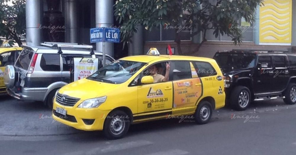 quảng cáo trên taxi Asia