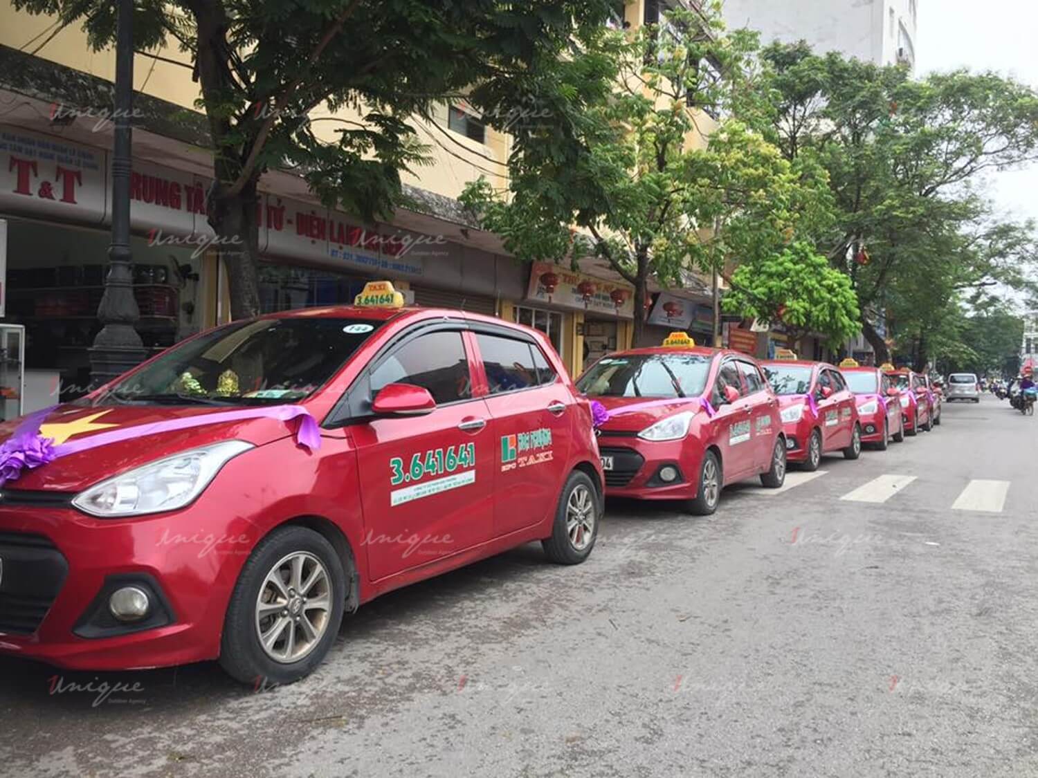Quảng cáo trên taxi Hoa Phượng tại thành phố Hải Phòng quảng cáo trên taxi Hoa Phượng