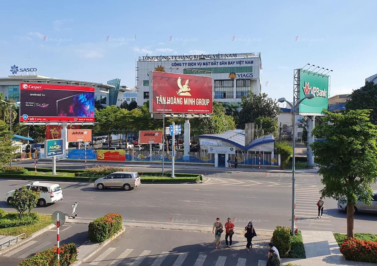 Thiết kế biển quảng cáo ngoài trời