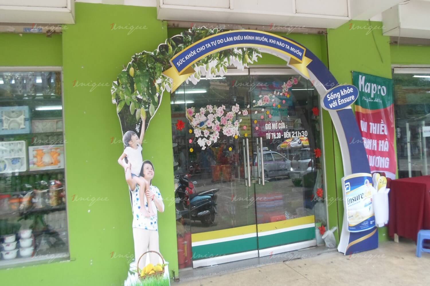 chất liệu quảng cáo ngoài trời