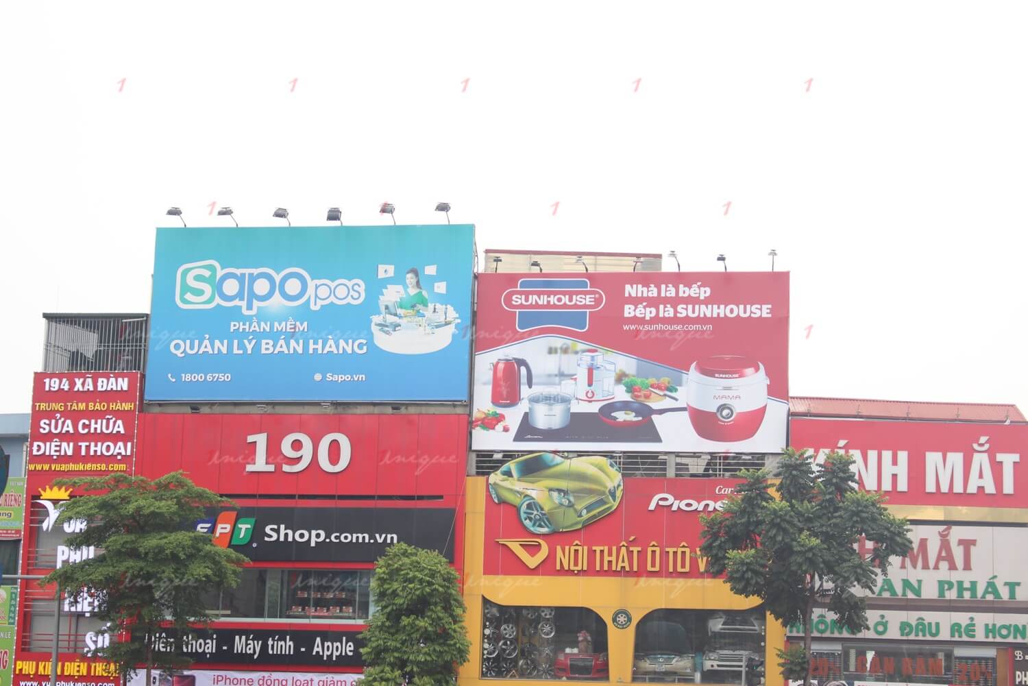 Màu sắc trong thiết kế quảng cáo ngoài trời