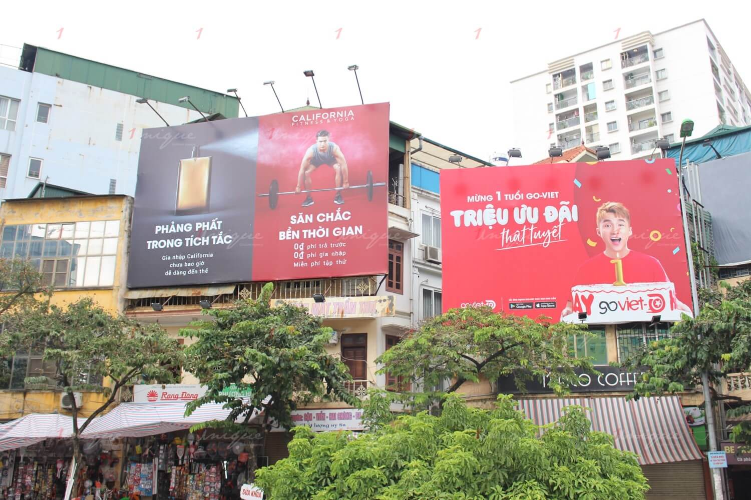 cho thuê biển quảng cáo ngoài trời