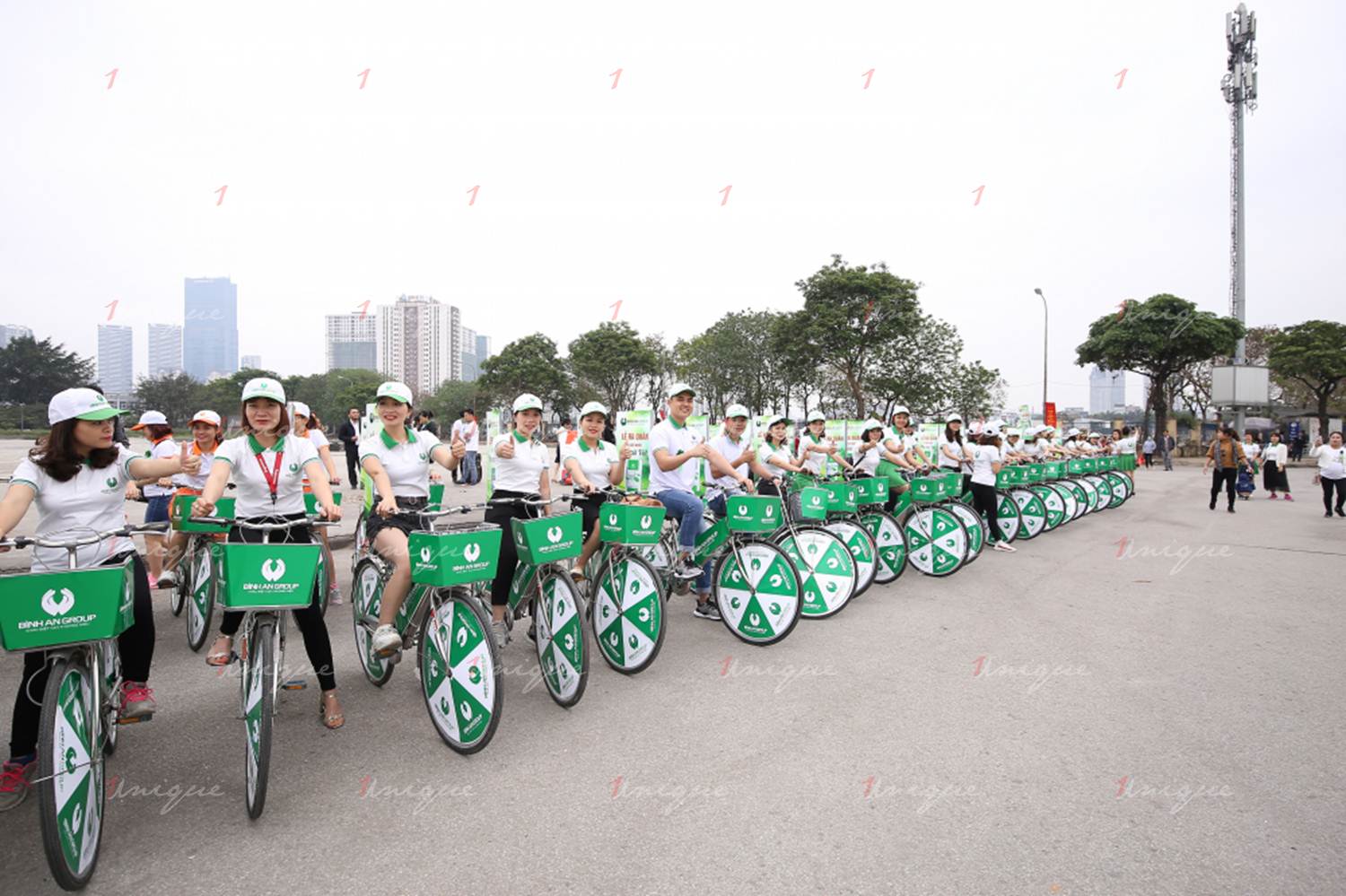 quảng cáo roadshow xe đạp