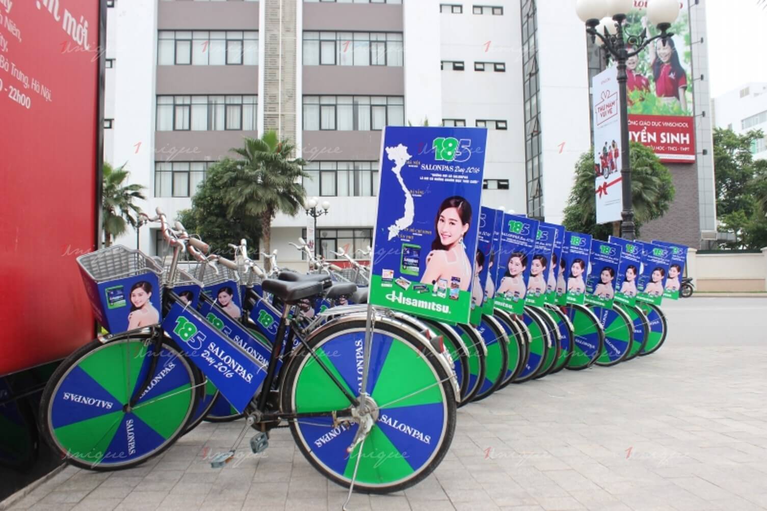 quảng cáo roadshow xe đạp