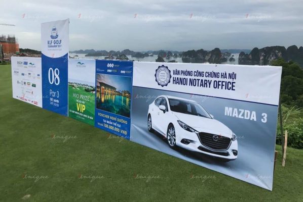 quảng cáo tại sân tập golf