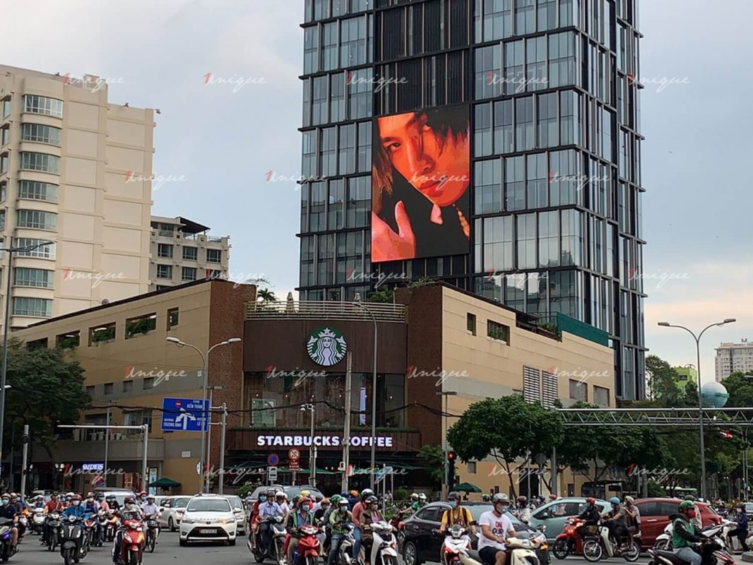 quảng cáo thần tượng