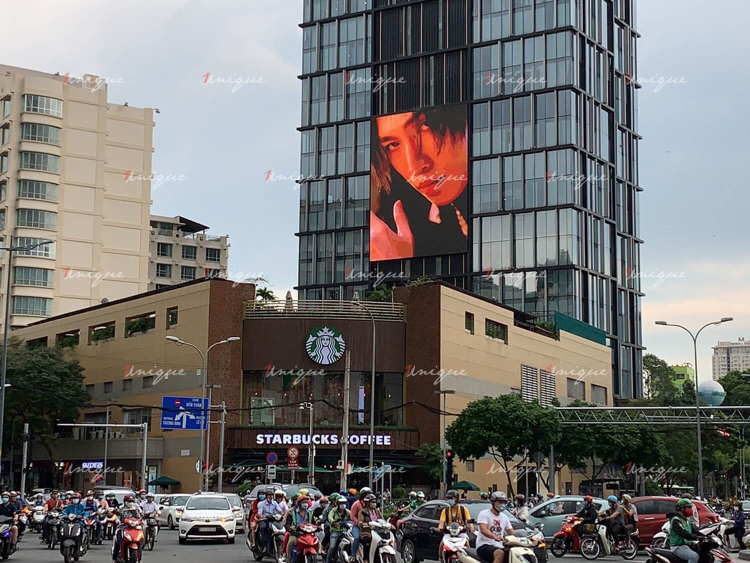 quảng cáo thần tượng