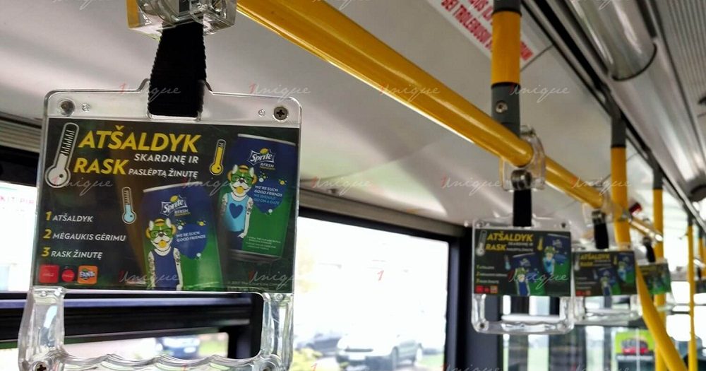Quảng cáo tay cầm xe bus