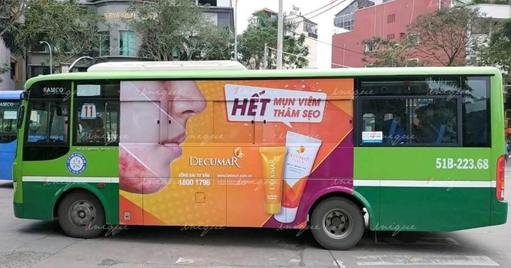 quảng cáo tràn kính trên xe buýt