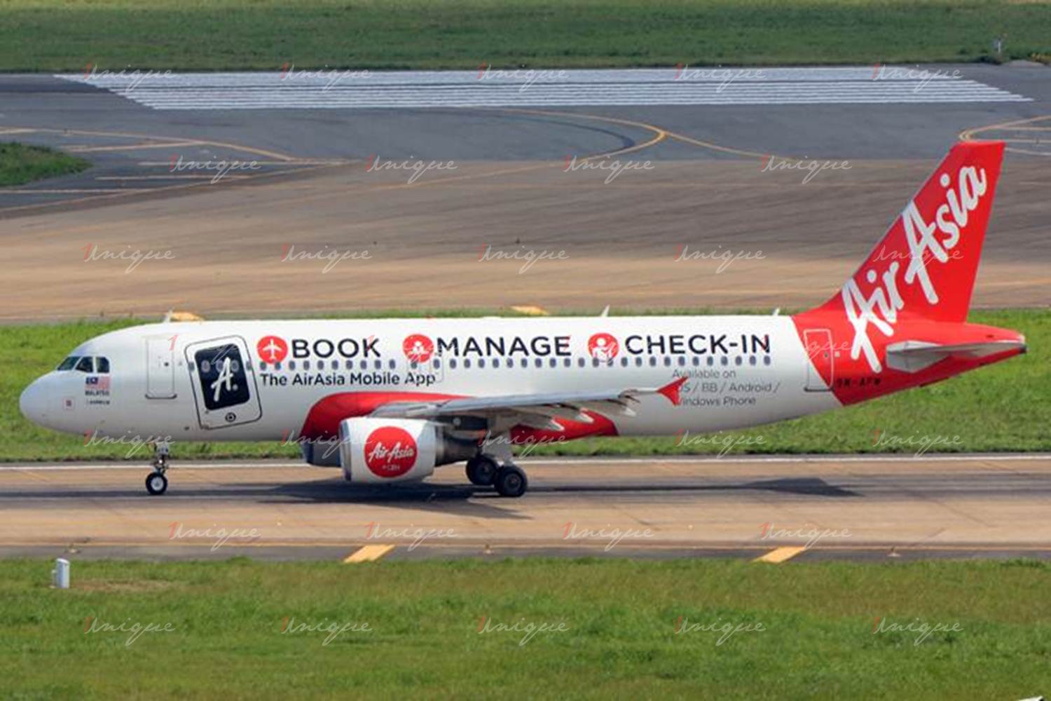 Quảng cáo trên máy bay Air Asia: Hiệu quả và đa dạng quảng cáo trên máy bay Air Asia