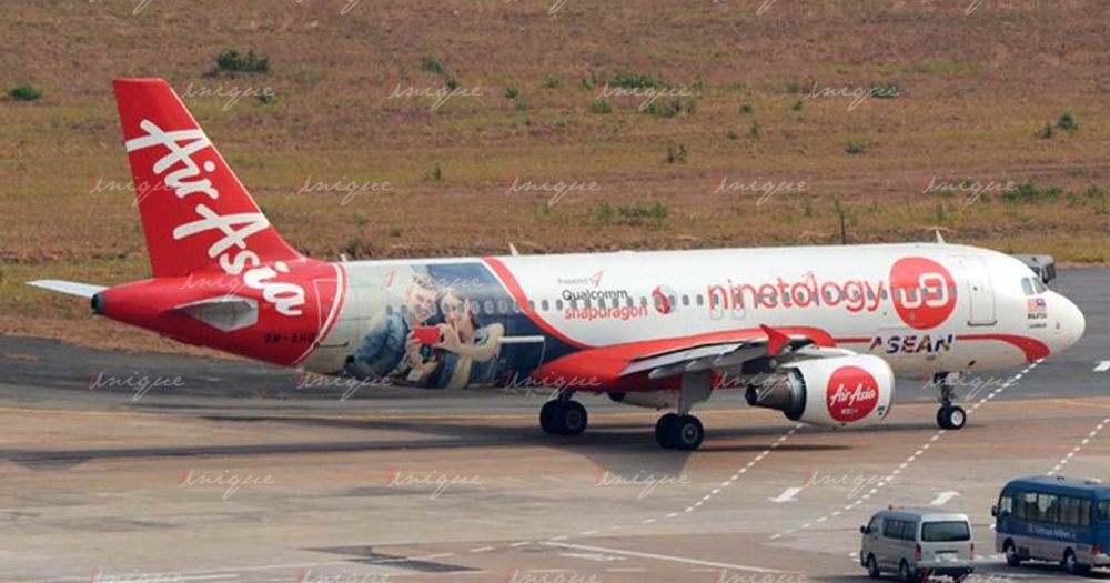 quảng cáo trên máy bay Air Asia