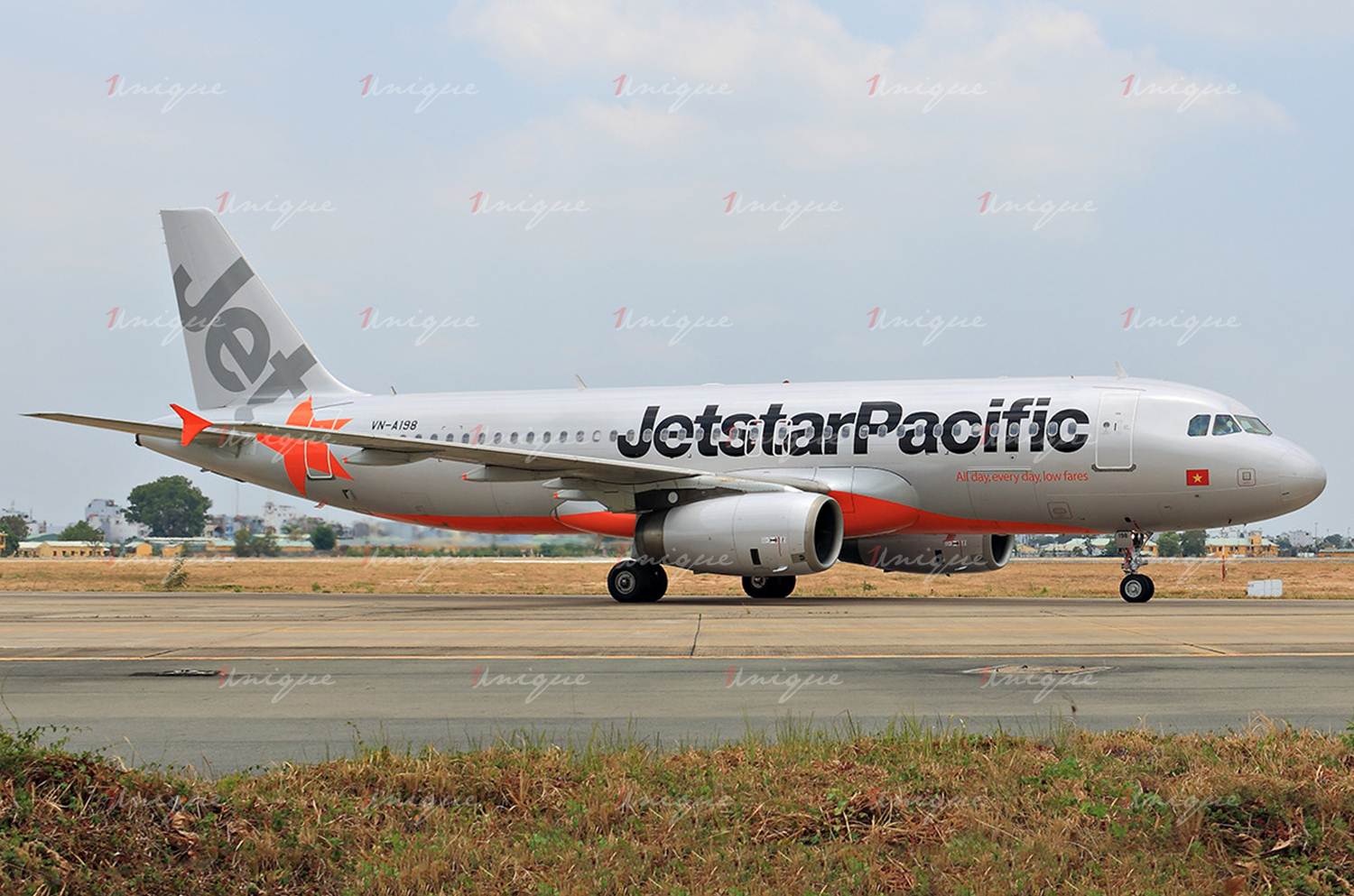 Quảng cáo trên máy bay Jetstar: Độc đáo và ấn tượng quảng cáo trên máy bay Jetstar