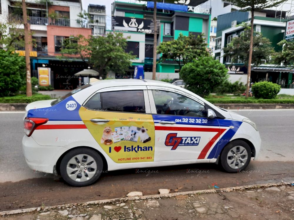 VietPet quảng cáo trên Taxi