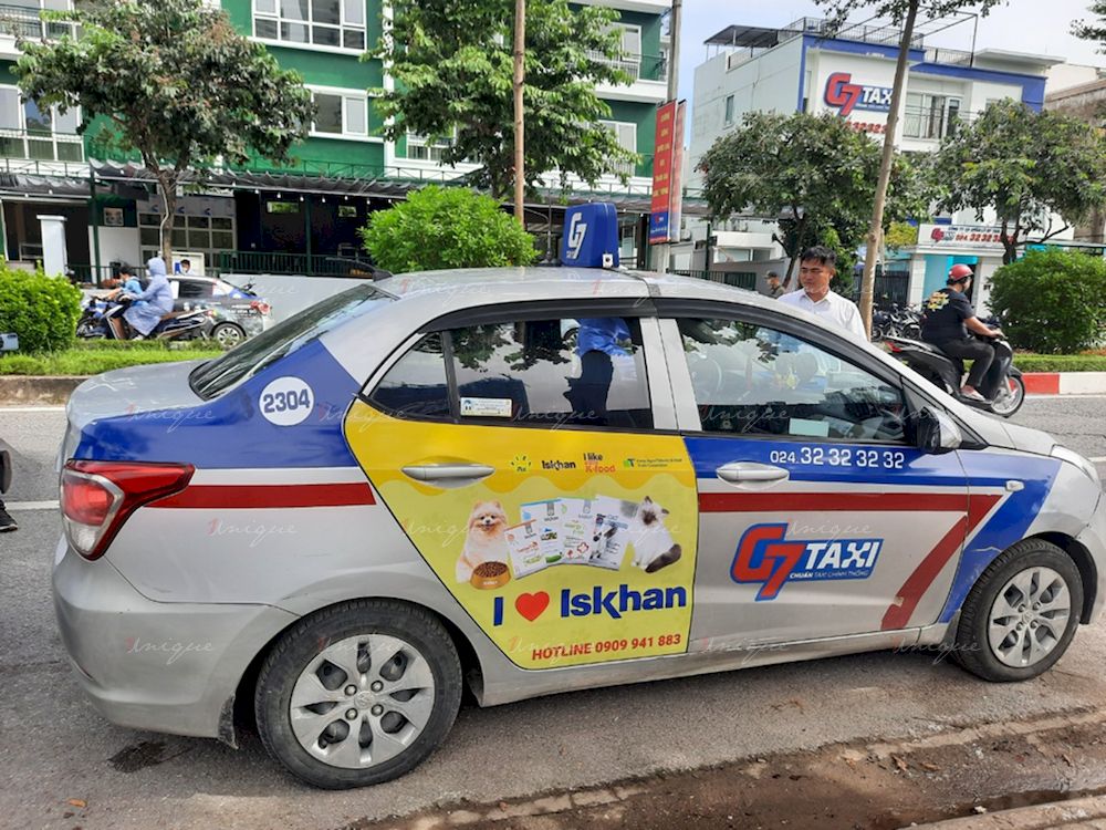 VietPet quảng cáo trên Taxi