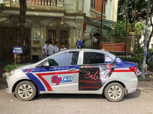 VietPet quảng cáo trên Taxi