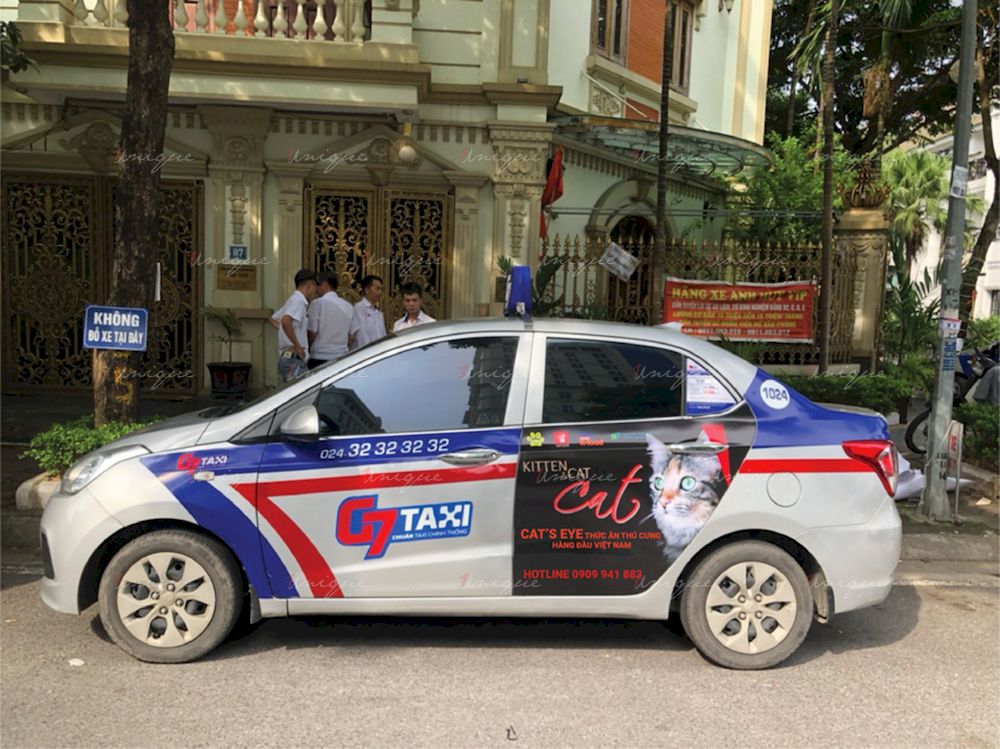 VietPet quảng cáo trên Taxi