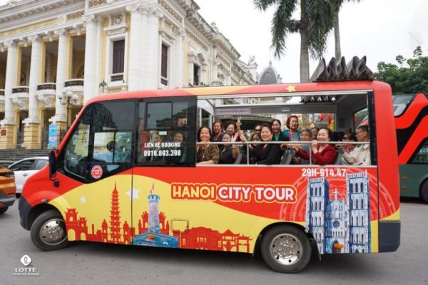 Thi công quảng cáo Bus City Tour