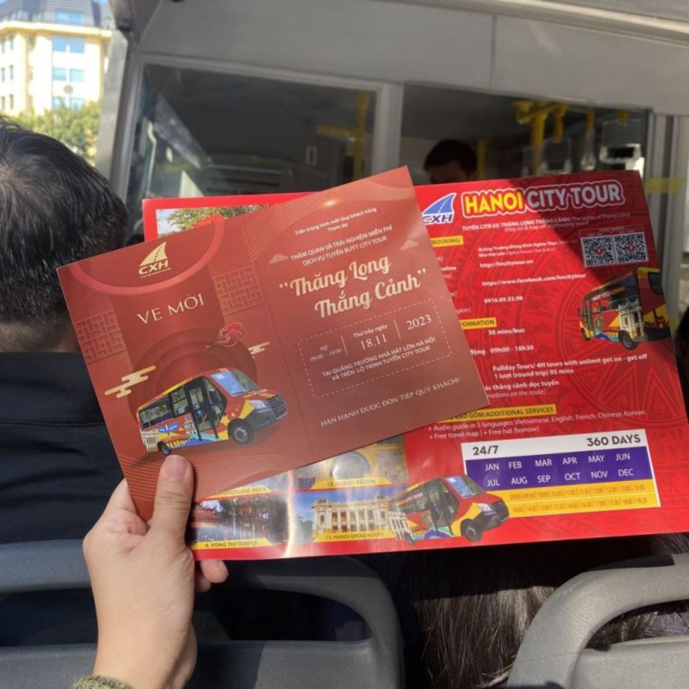 Thi công quảng cáo Bus City Tour