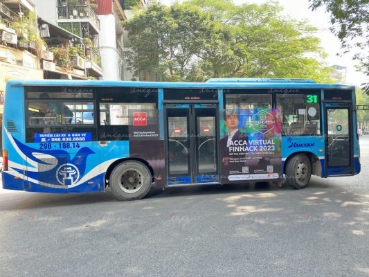 Chiến dịch quảng cáo xe bus của ACCA Virtual Finhack phủ sóng Hà Nội ACCA quảng cáo xe bus