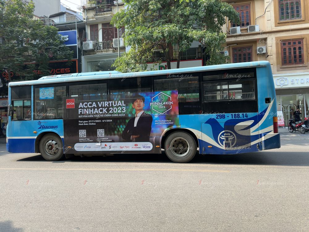 ACCA quảng cáo xe bus