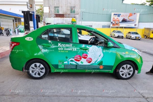 Kremil quảng cáo trên taxi