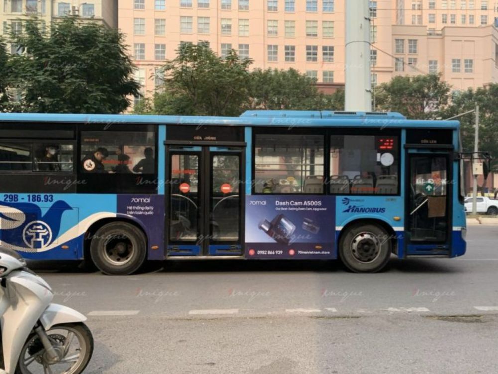Chiến dịch quảng cáo xe bus của Camera 70mai phủ sóng Hà Nội Camera 70mai quảng cáo xe bus