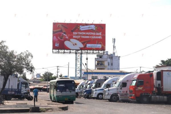 Dự án Billboard quảng cáo của Hoàng Thọ Fruits tại Chợ Đầu mối Thủ Đức (TP.HCM)