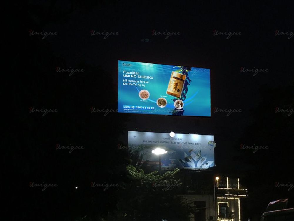 Fucoidan phủ sóng với chiến dịch OOH tích hợp (Pano, LED, LCD, quảng cáo nhà chờ xe bus)