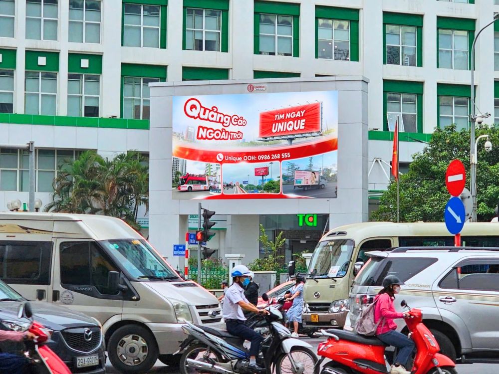Unique OOH - Dịch vụ quảng cáo ngoài trời tích hợp OOH All-In-One